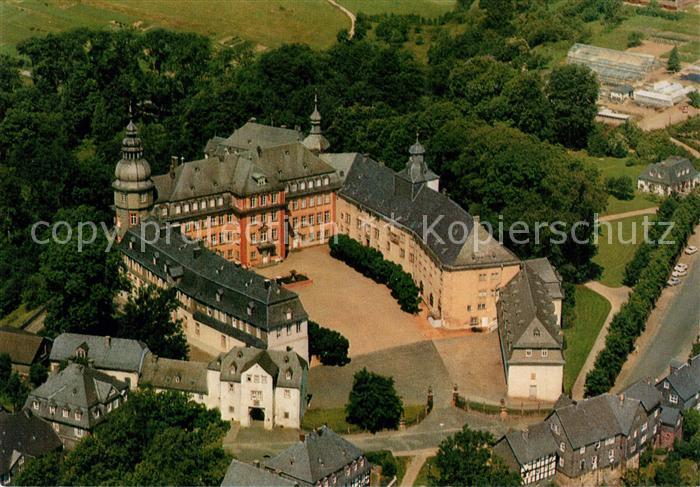 Bad Berleburg Schloss Wittgensteiner Berg- und Waldrand Fliegeraufnahme