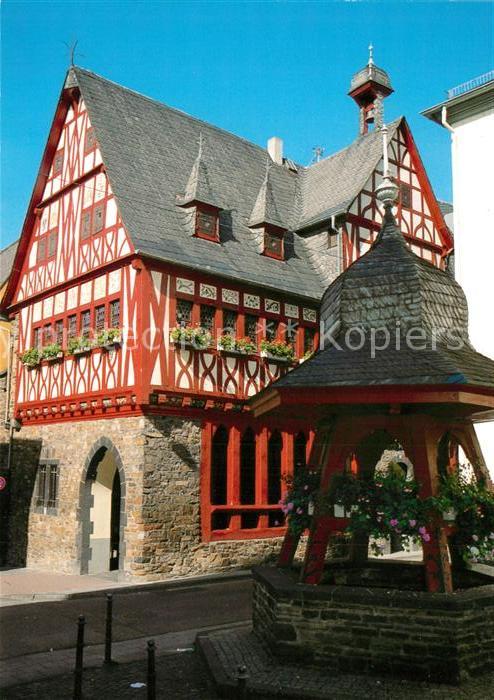 Lahnstein Altes Rathaus mit Weinbrunnen Fachwerkhaus