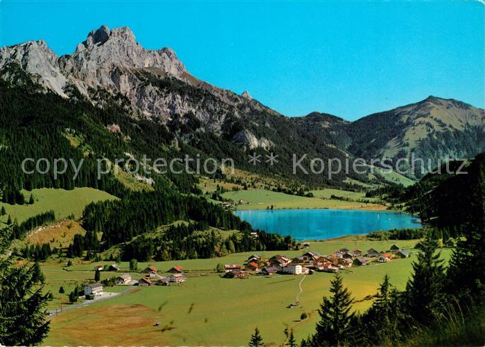 Haldensee Landschaftspanorama mit Rotflueh und Gimpel Allgaeuer Alpen