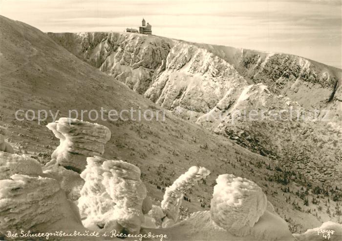 Schneekoppe Snezka Schneegrubenbaude Winterpanorama