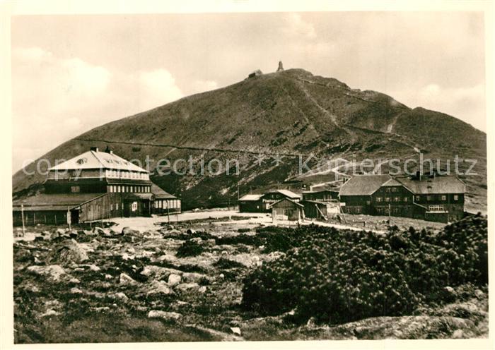 Schneekoppe Snezka mit Schlesierhaus und Riesenbaude