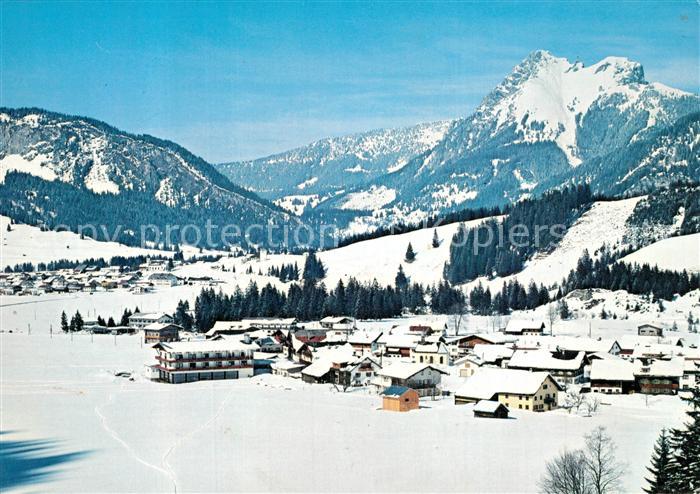 Haldensee Winterpanorama Tannheimer Tal Blick auf Graen und Aggenstein Allgaeuer
