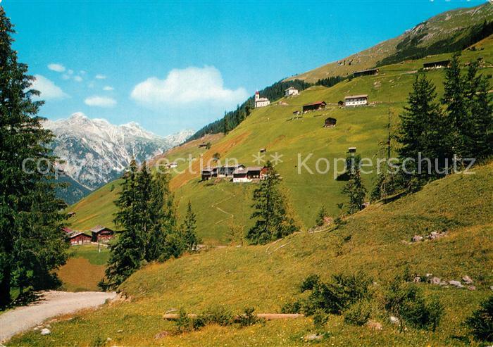 Kaisers Panorama Bergdorf Alpen