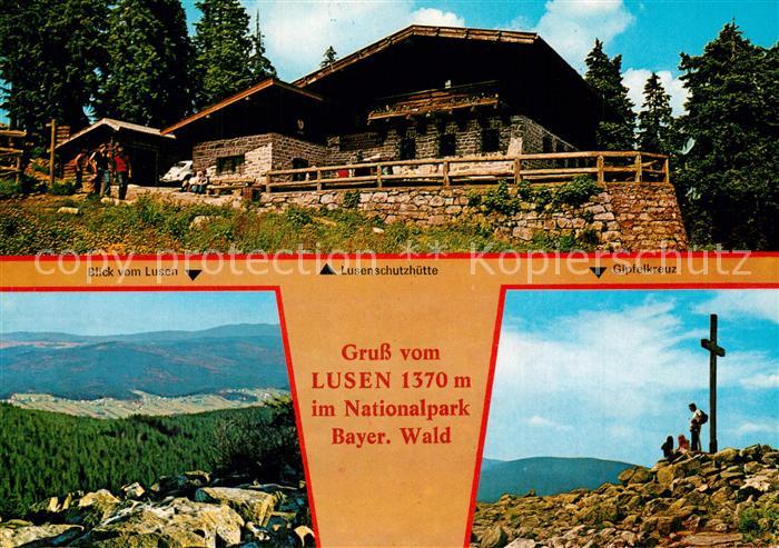 Lusen Bayerischer Wald Lusenschutzhuette Gipfelkreuz