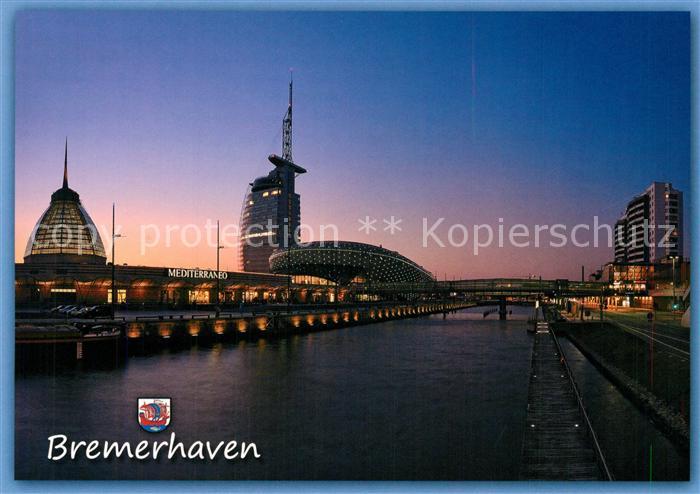 Bremerhaven Alter Hafen mit Mediterrano Klimahaus Hotel Sail City und Columbus C