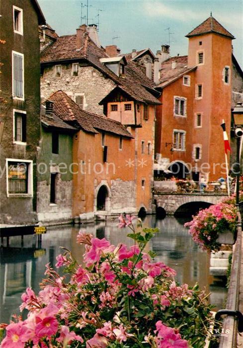 Annecy Haute-Savoie Venise Savoyarde Quais du Thiou