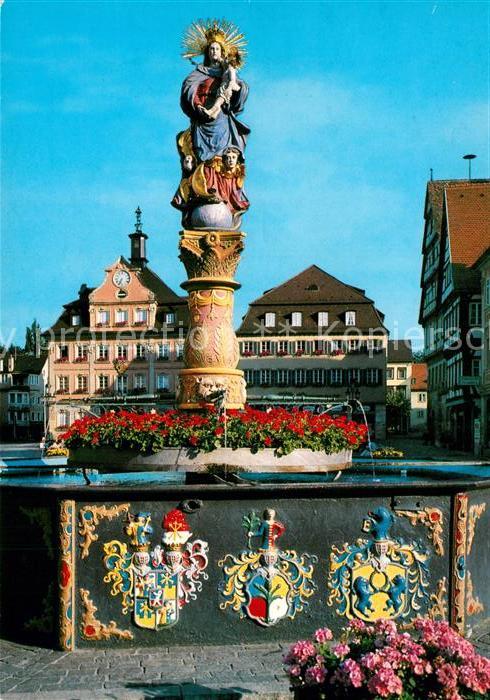 Schwaebisch Gmuend Marienbrunnen und oberer Marktplatz mit Rathaus
