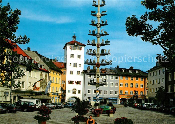 Traunstein Oberbayern Stadtplatz mit Jacklturm