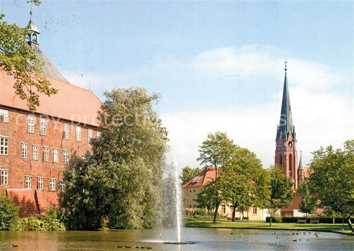 Winsen Luhe Schlosspark Wasserschloss Marienkirche