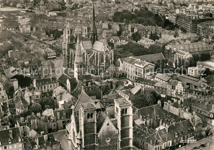 Dijon 21 Fliegeraufnahme Saint-Jean et Sainte-Benigne