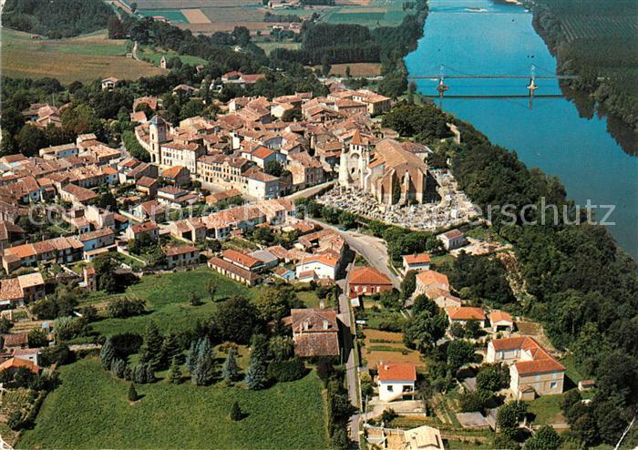 Auvillar Fliegeraufnahme Kirche