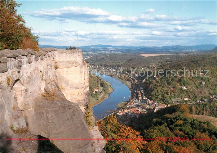 Koenigstein Saechsische Schweiz Elbsandsteingebirge Blick von der Festung