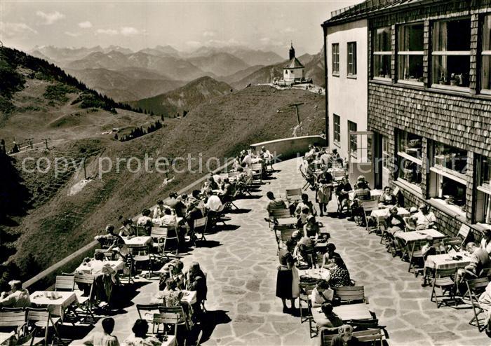 Rottach-Egern Wallbergbahn Berggaststaette mit Wallbergkapelle und Zugspitze