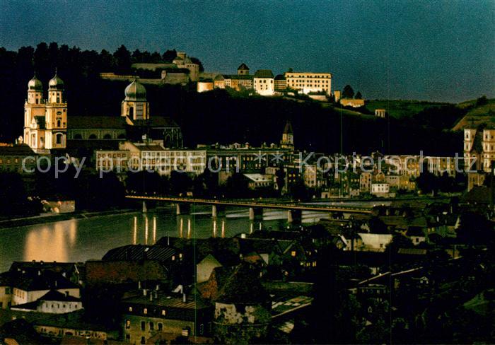 Passau Drei Fluesse Stadt Nachtaufnahme