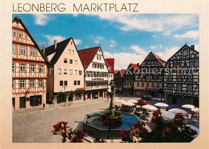 Leonberg Wuerttemberg Marktplatz mit Brunnen