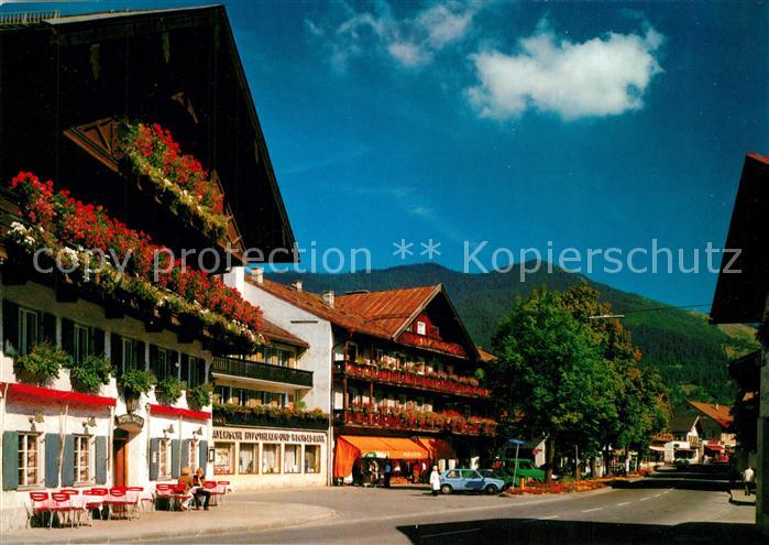 Oberammergau Dorfstrasse mit Aufacker