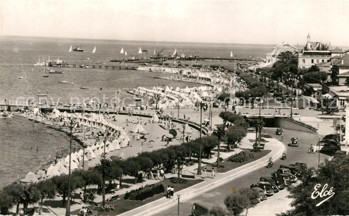 Arcachon Gironde La Plage les 3 Jetées et les Régates