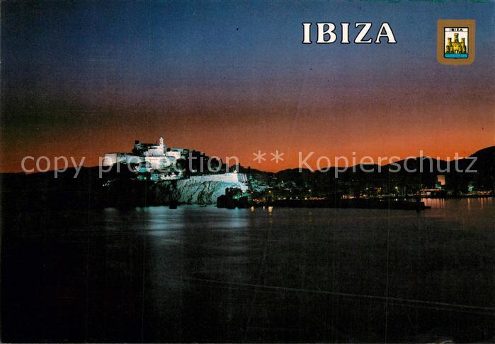 Ibiza Islas Baleares Festungsanlage Ansicht vom Meer aus bei Nacht