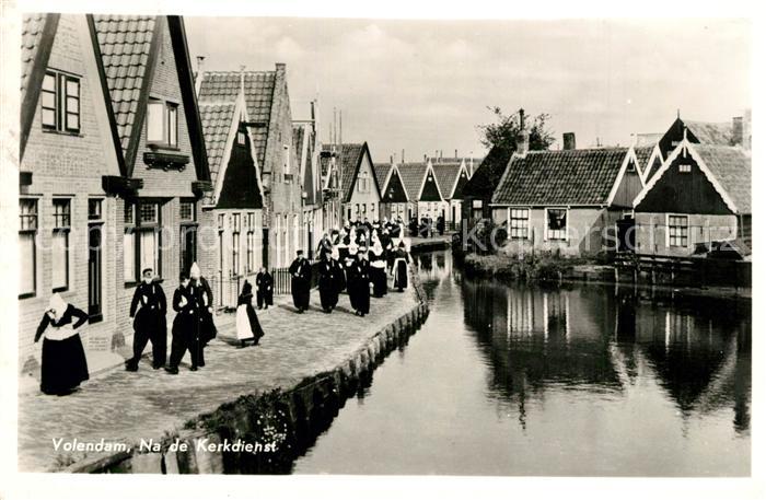 Volendam Na de Kerkdienst