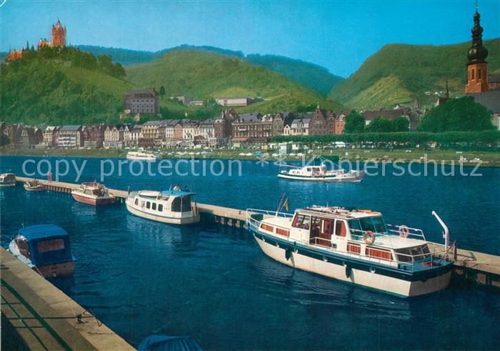 Cochem Mosel Yachthafen Moselpromenade Burg