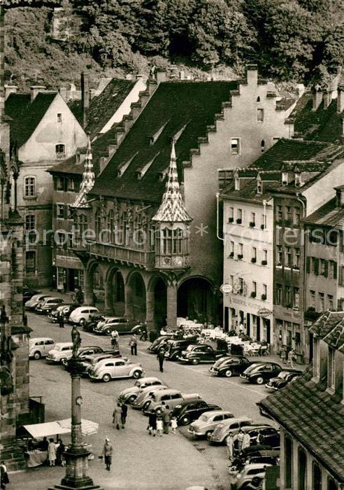 Freiburg Breisgau Muensterplatz Kaufhaus
