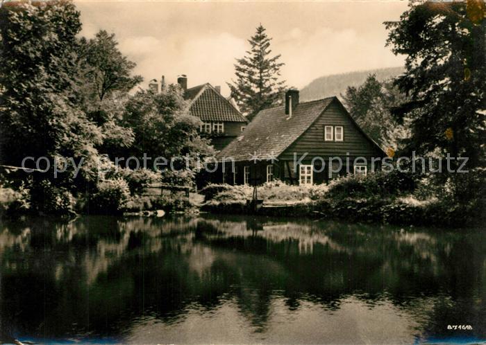 Christianental Haeuser am Wasser bei Wernigerode