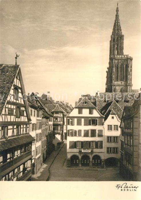 Strassburg Elsass Ferkemarkt und Muenster