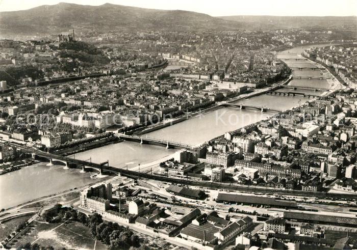 Lyon France Fliegeraufnahme Fourviere et le Monts d`Or Brueckenpartie