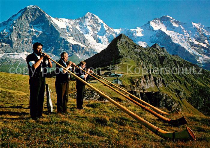 Alphorn Alphornblaeser Eiger Moench Jungfrau