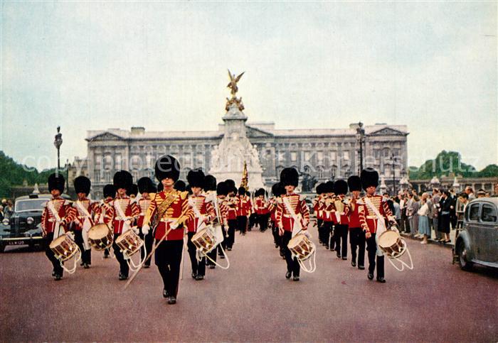Leibgarde Wache Guards Band Buckingham Palace London Tr