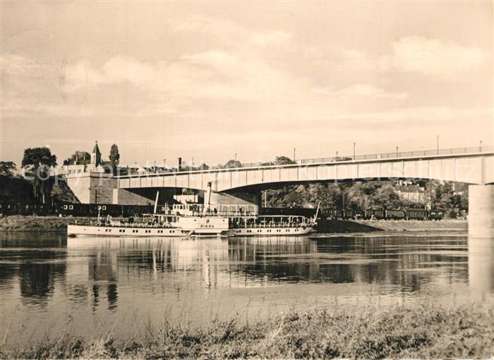 Riesa Sachsen Neue Elbbruecke Dampfer Riesa