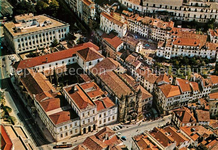 Coimbra Ingreja de Santa Cruz e Camara Vista aerea