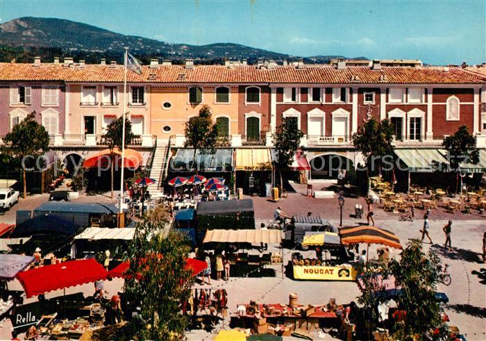 Port Grimaud La Place du Marche