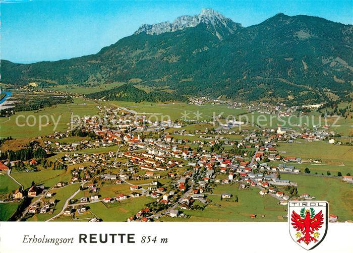 Reutte Tirol Fliegeraufnahme Lech Saeuling