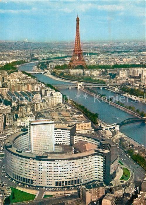 Paris oealais de la Radio Tour Eiffel