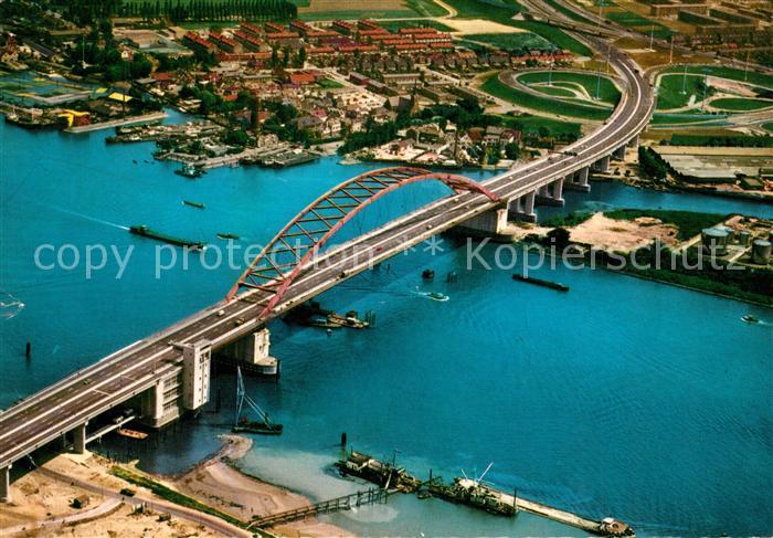 Rotterdam Fliegeraufnahme Bruecke