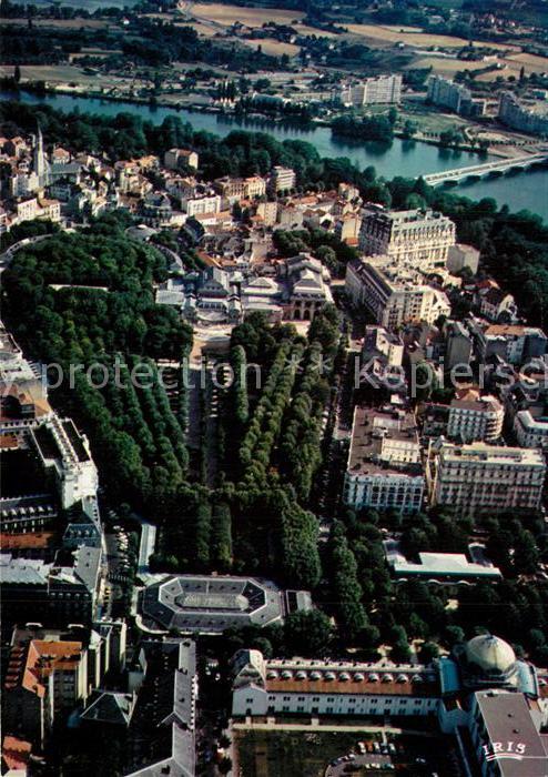 Vichy Allier Fliegeraufnahme Etablissement Thermal le Hall des Sources
