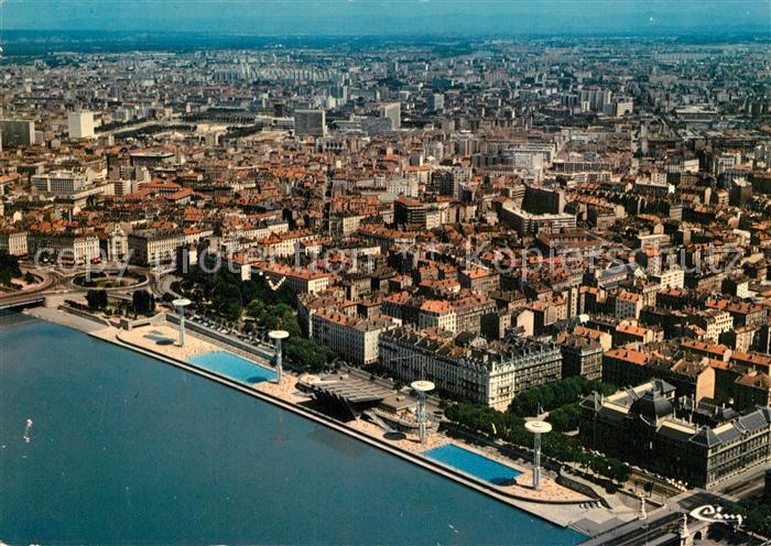Lyon France Fliegeraufnahme Quai Claude Bernard