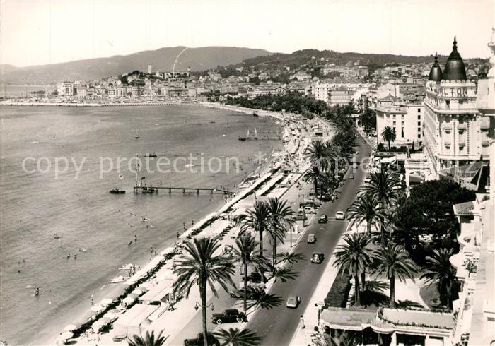 Cannes Alpes-Maritimes La Croisette le Sugnet