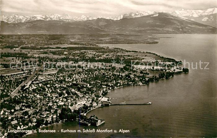Langenargen Bodensee Fliegeraufnahme mit Kurhaus und Schloss Montfort