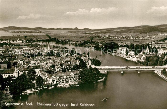 Konstanz Bodensee Rheinausfluss mit Insel Reichenau