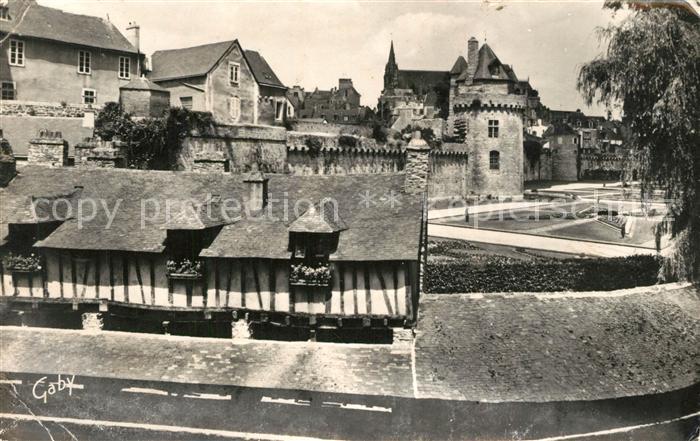 Vannes 56 Les vieux Lavoirs et la Tour du Connect