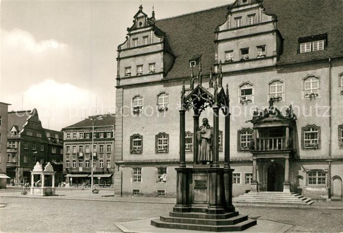 Wittenberg Lutherstadt Luther-Denkmal Markt Rathaus Brunnen