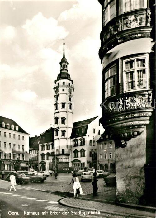 Gera Rathaus mit Erke der Stadtapotheke