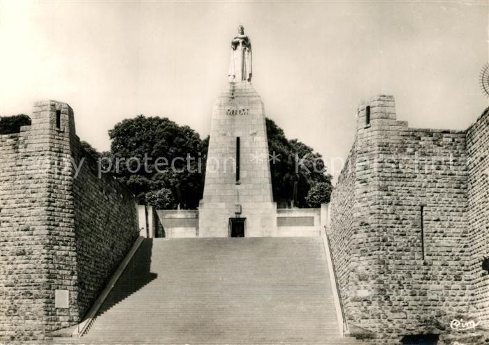Verdun Meuse Monument de la Victoire