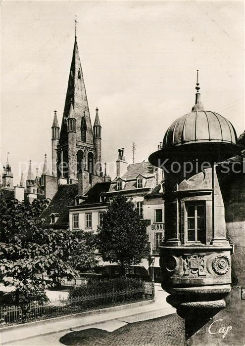Dijon 21 La Place des Ducs et l’Eglise Notre Dam
