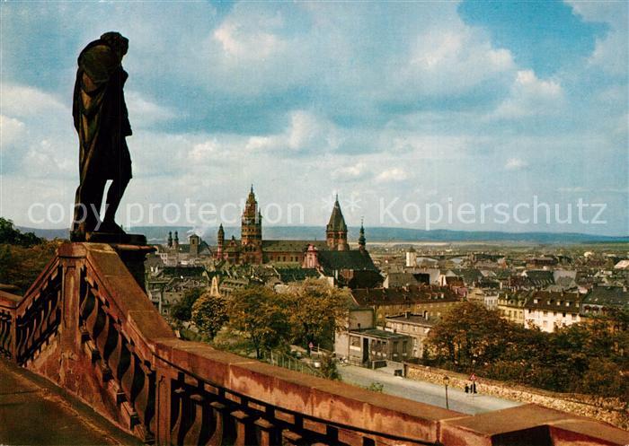 Mainz Rhein St Jakobus auf der Zitadelle Stadtblick