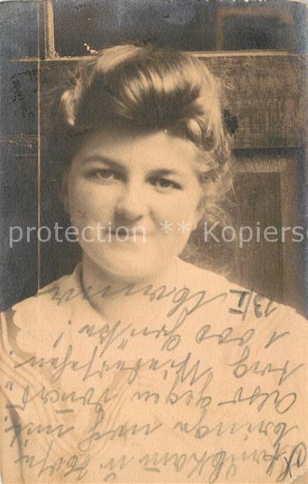 Wuerzburg Portrait Maedchen