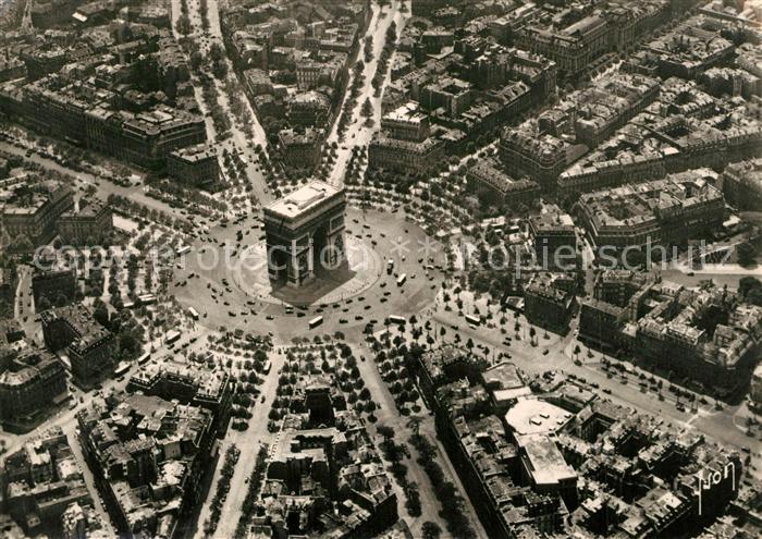 Paris Fliegeraufnahme Triumphbogen