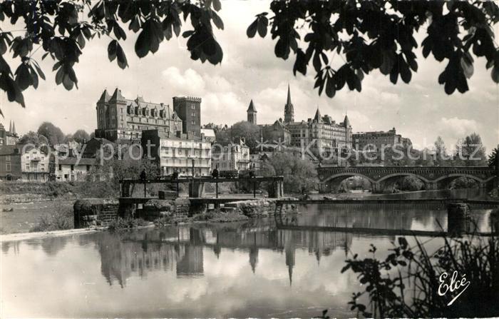 Pau 64 Vue sur la Gave Chateau et le pont